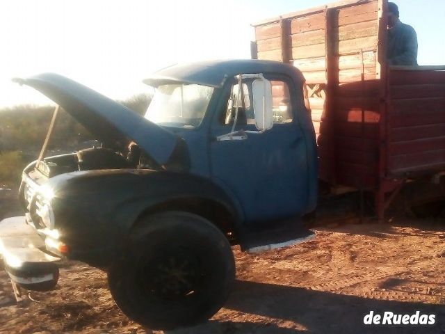 Bedford 350 Usado en Mendoza, deRuedas