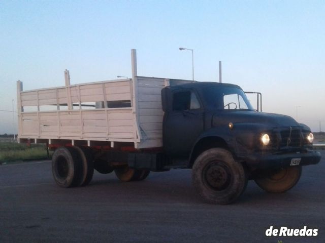 Bedford 350 Usado en Mendoza, deRuedas