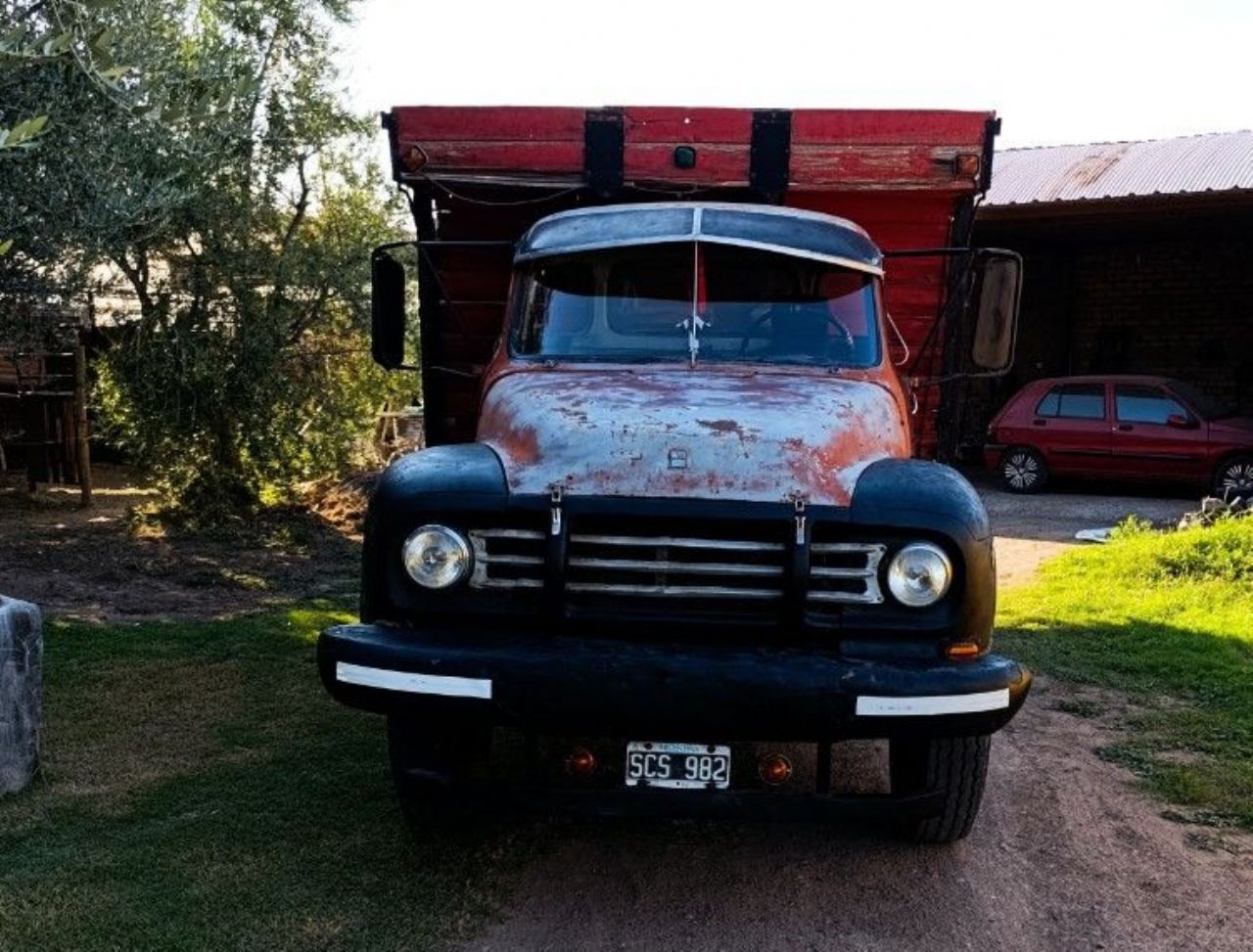 Bedford 350 Usado en Mendoza, deRuedas
