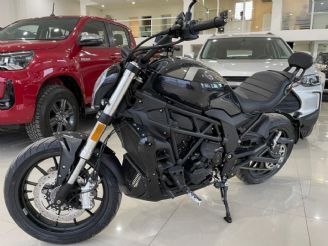 Benelli Cruiser en San Juan