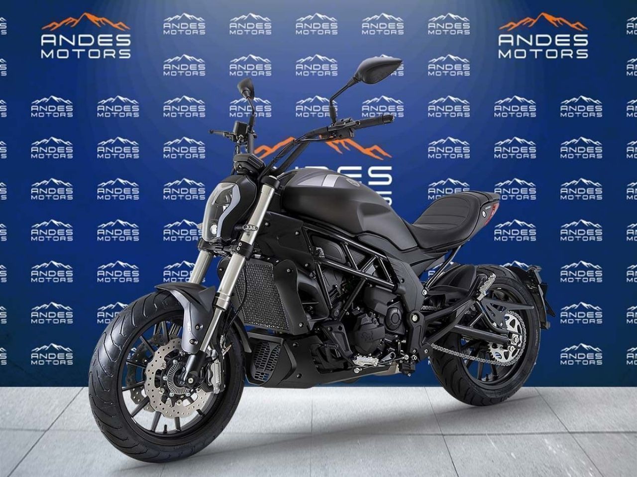 Benelli Cruiser Nueva Financiado en San Luis, deRuedas