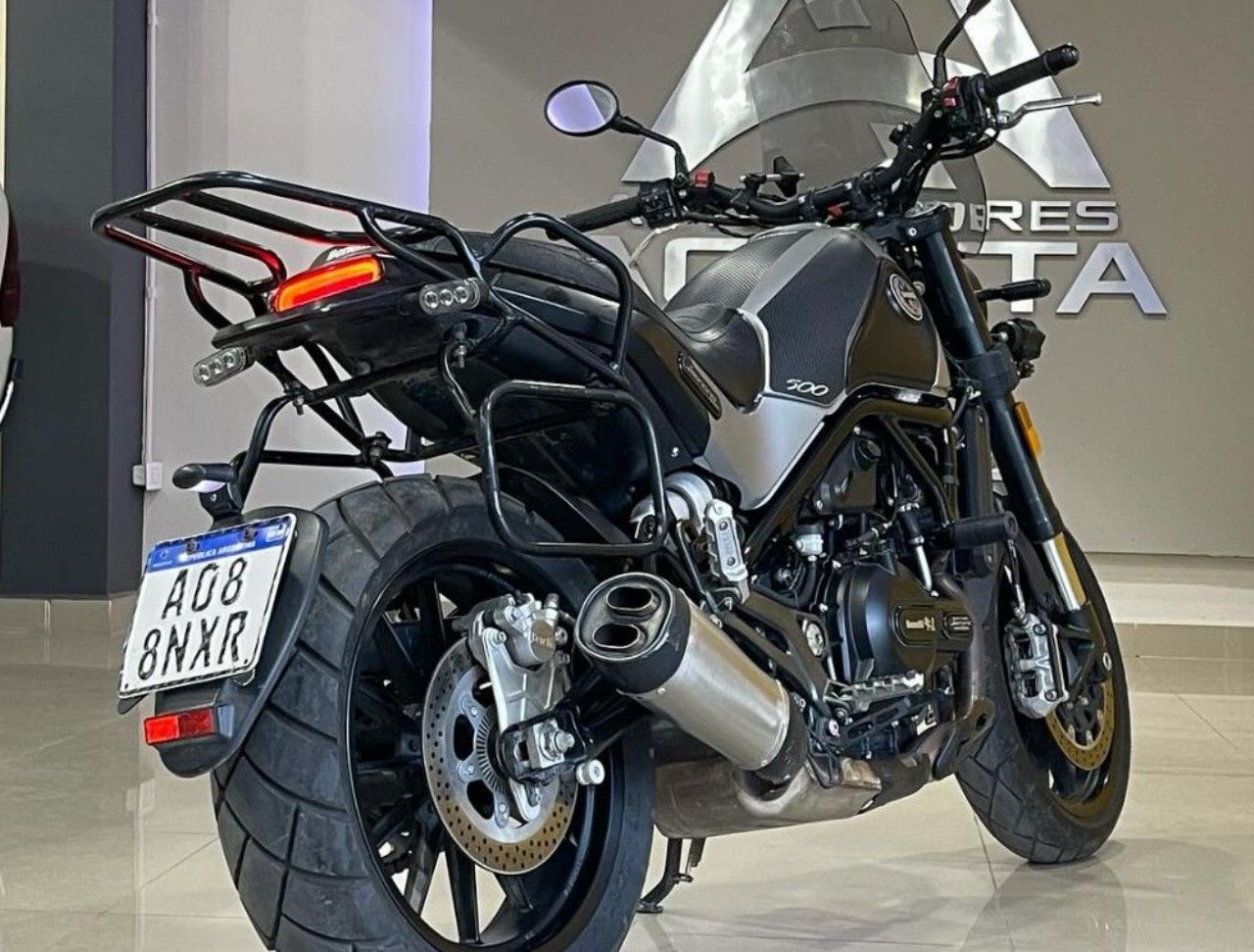Benelli Leoncino Usada en San Juan, deRuedas