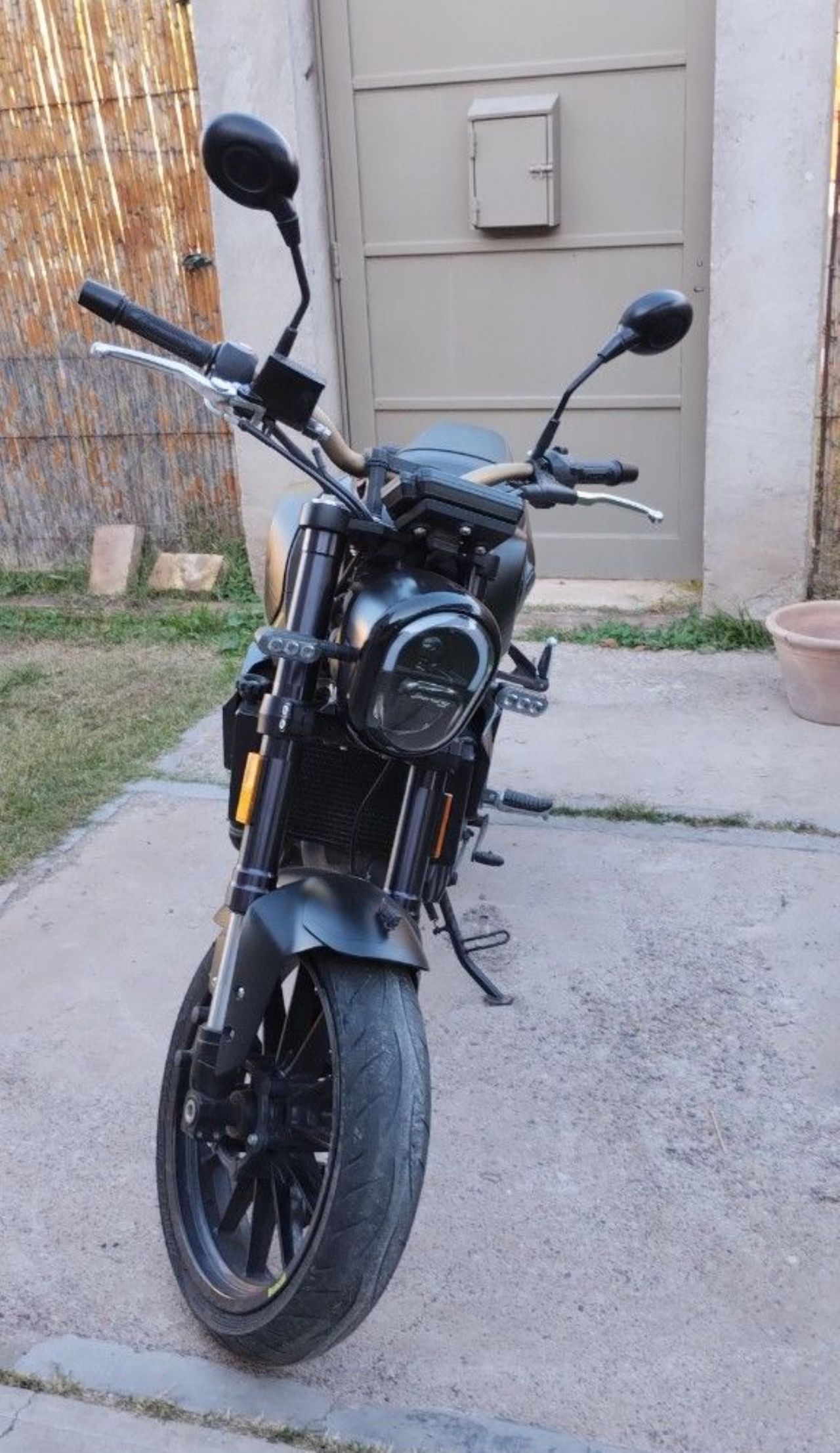 Benelli Leoncino Usada en Mendoza, deRuedas