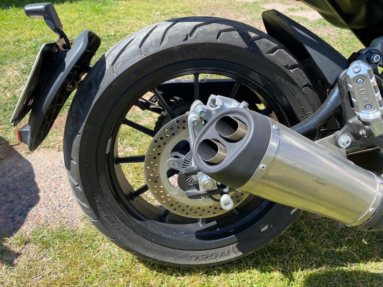 Benelli Leoncino Usada en Mendoza, deRuedas