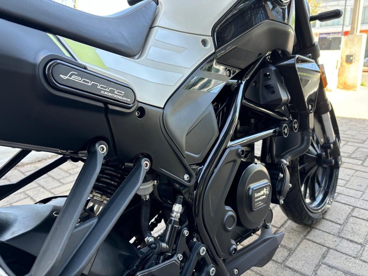 Benelli Leoncino Usada en Córdoba, deRuedas