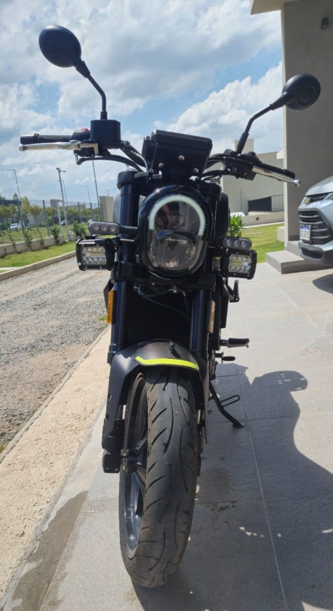 Benelli Leoncino Usada en Córdoba, deRuedas