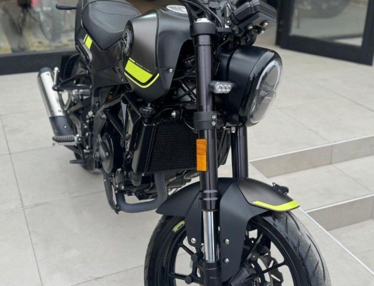 Benelli Leoncino Usada Financiado en San Juan, deRuedas
