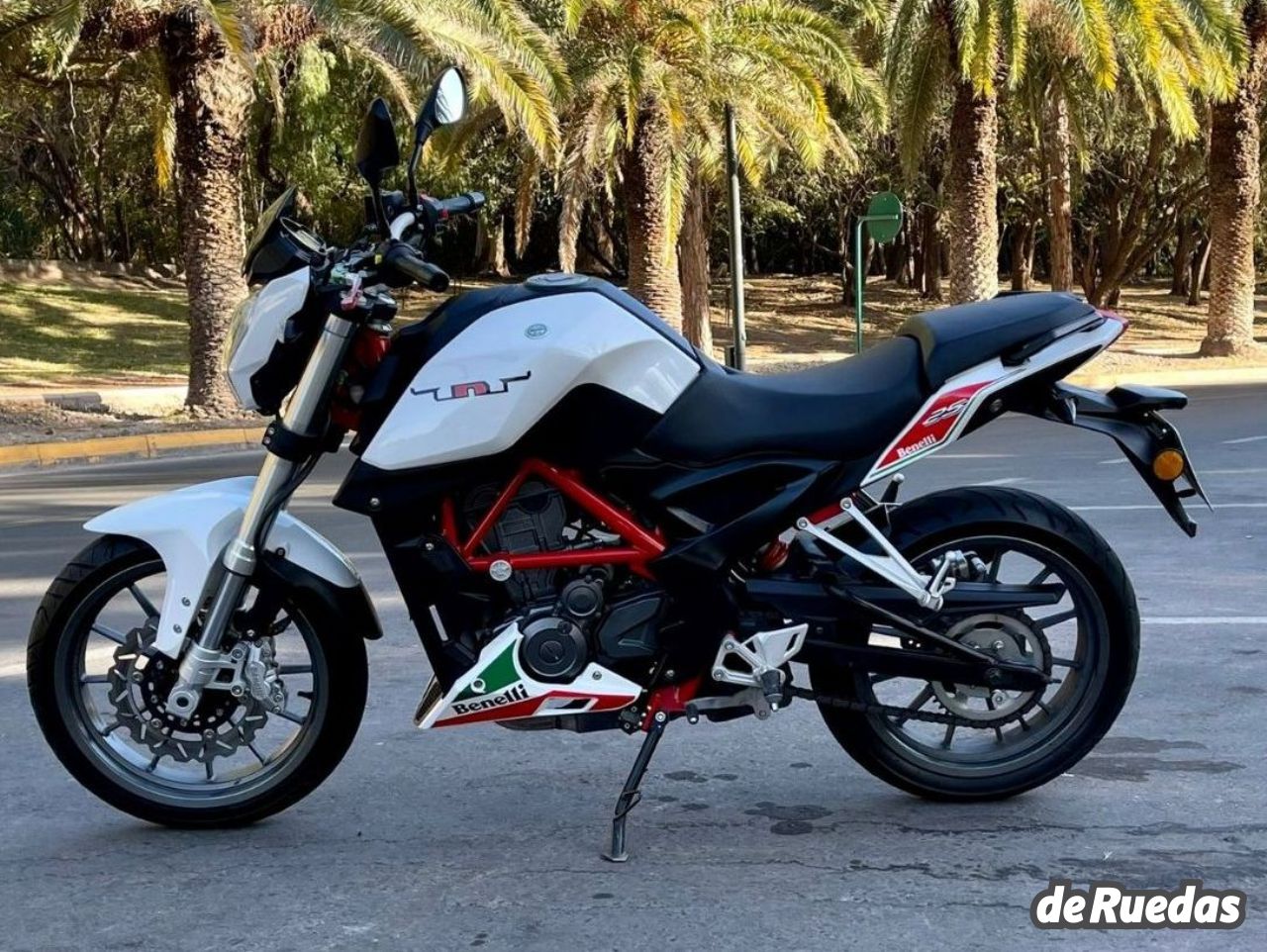 Benelli TNT Usada en Mendoza, deRuedas