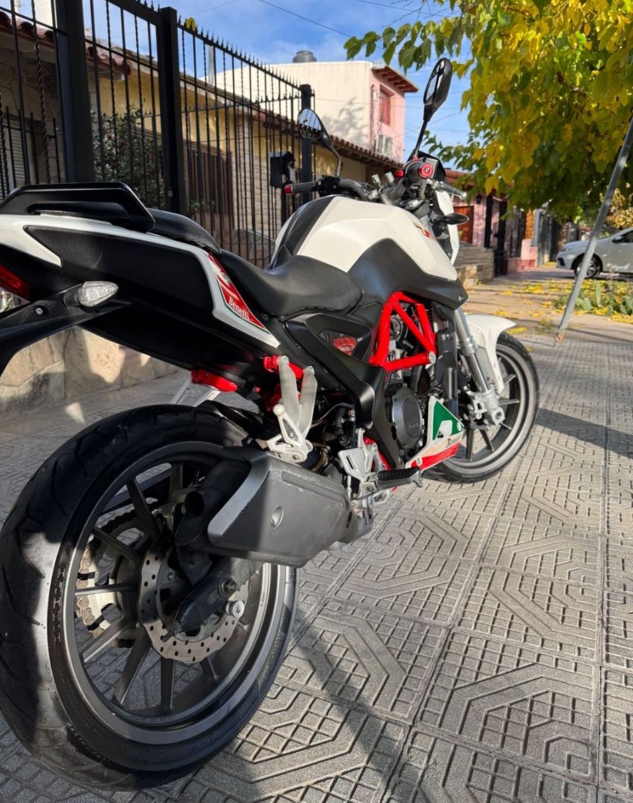 Benelli TNT Usada en Mendoza, deRuedas