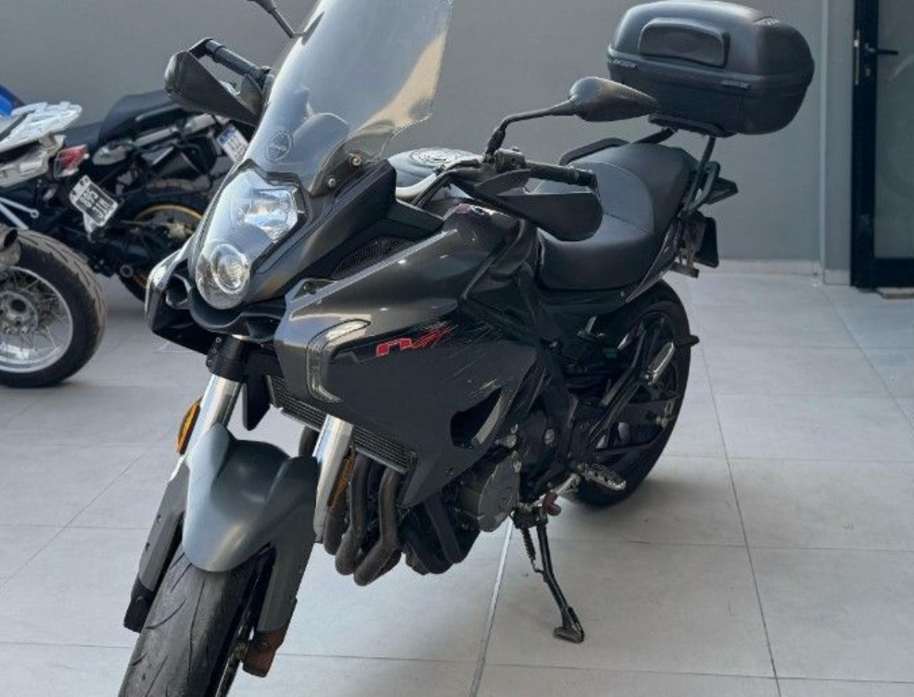 Benelli TNT Usada en San Juan, deRuedas