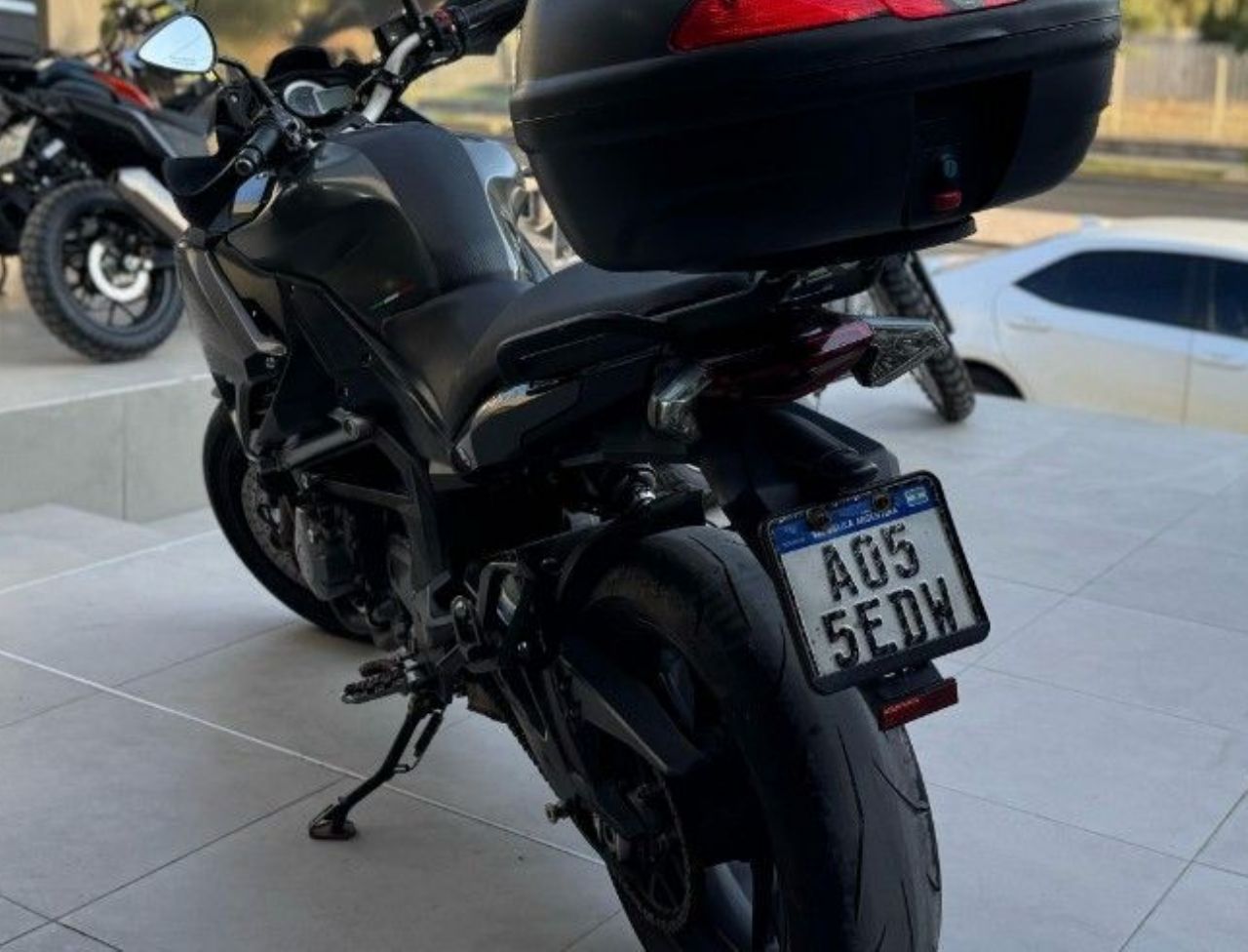 Benelli TNT Usada en San Juan, deRuedas