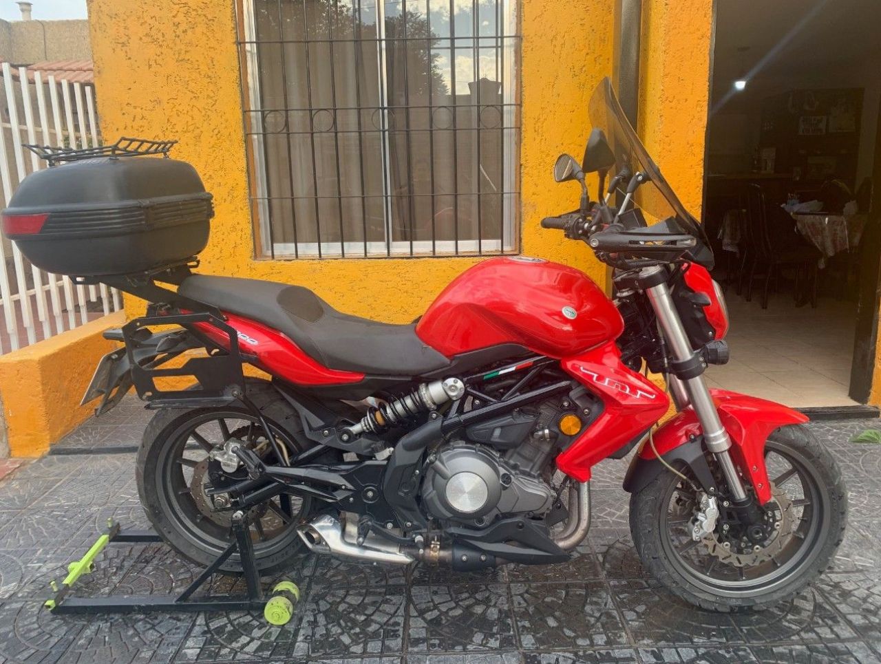 Benelli TNT Usada en Mendoza, deRuedas