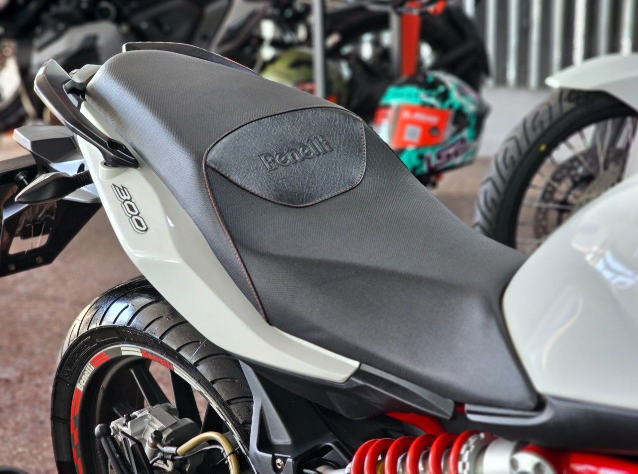 Benelli TNT Usada en Mendoza, deRuedas