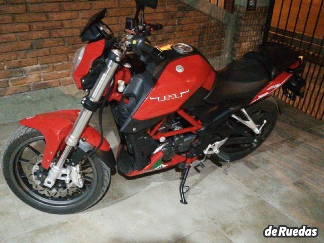 Benelli TNT Usada en Mendoza, deRuedas