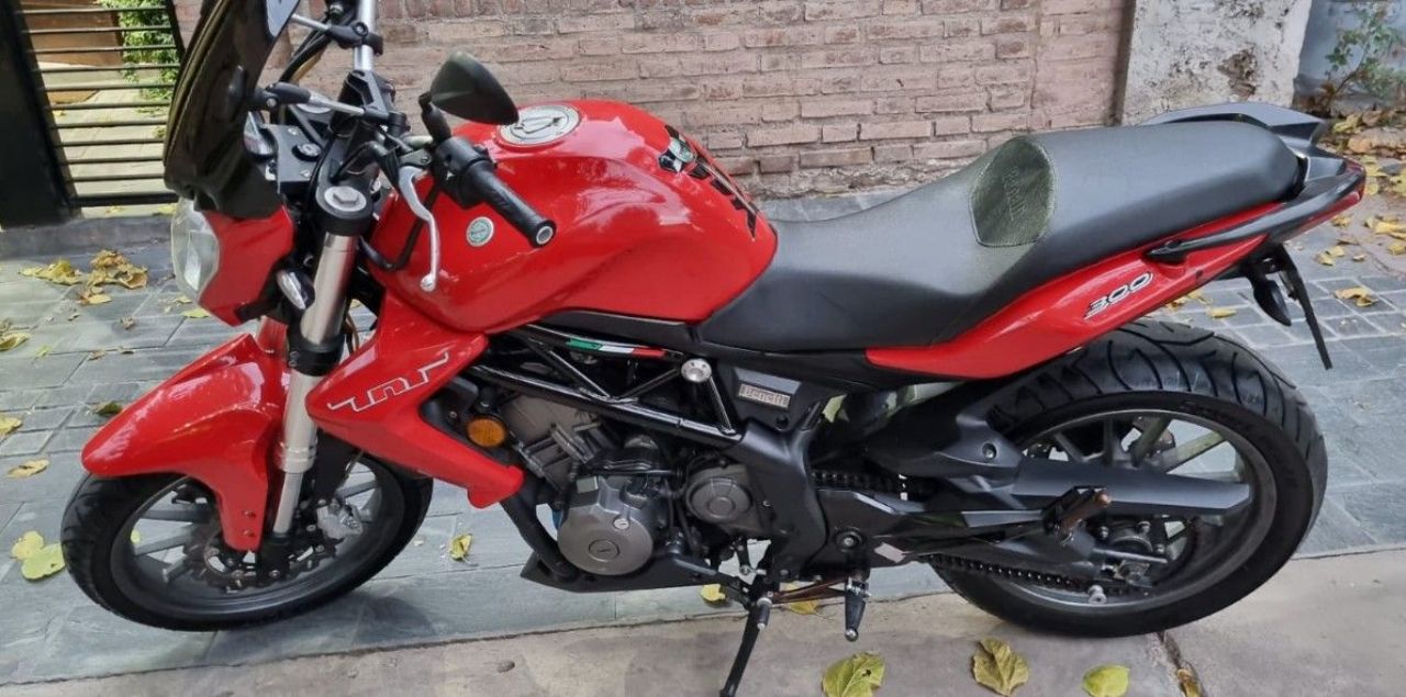 Benelli TNT Usada en Mendoza, deRuedas