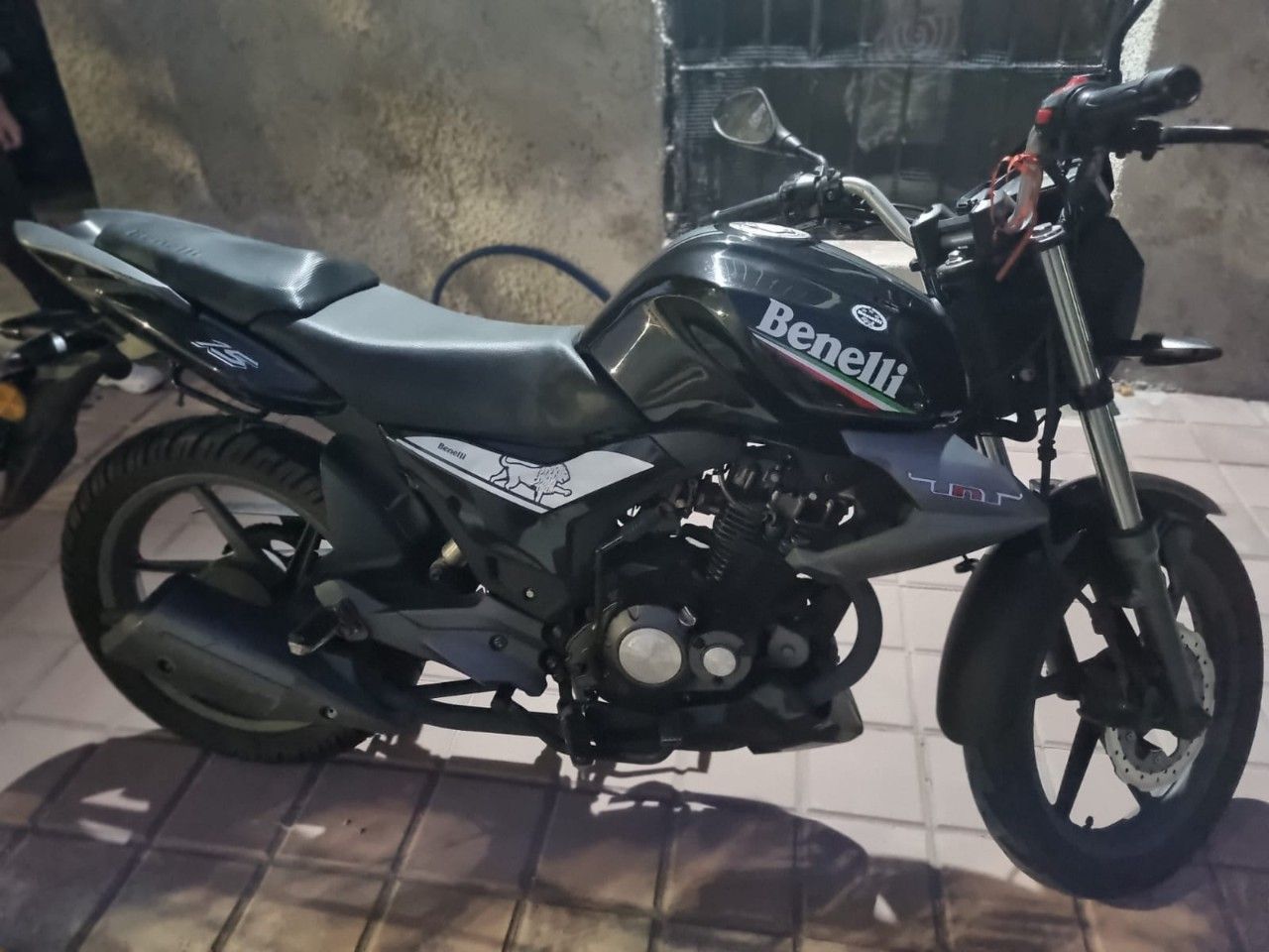 Benelli TNT Usada en Mendoza, deRuedas