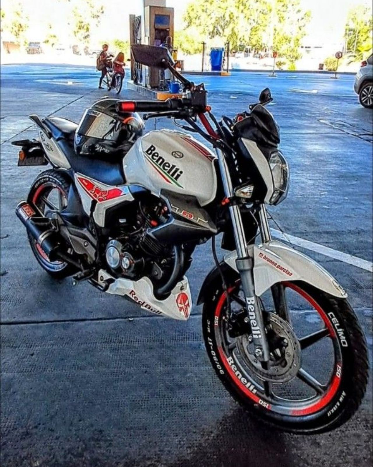 Benelli TNT Usada en Mendoza, deRuedas