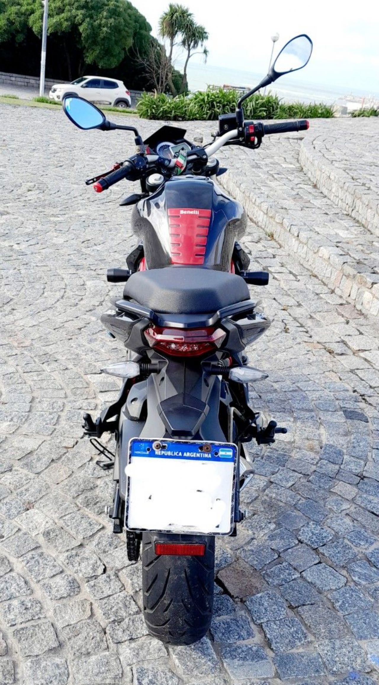 Benelli TNT Usada en Buenos Aires, deRuedas