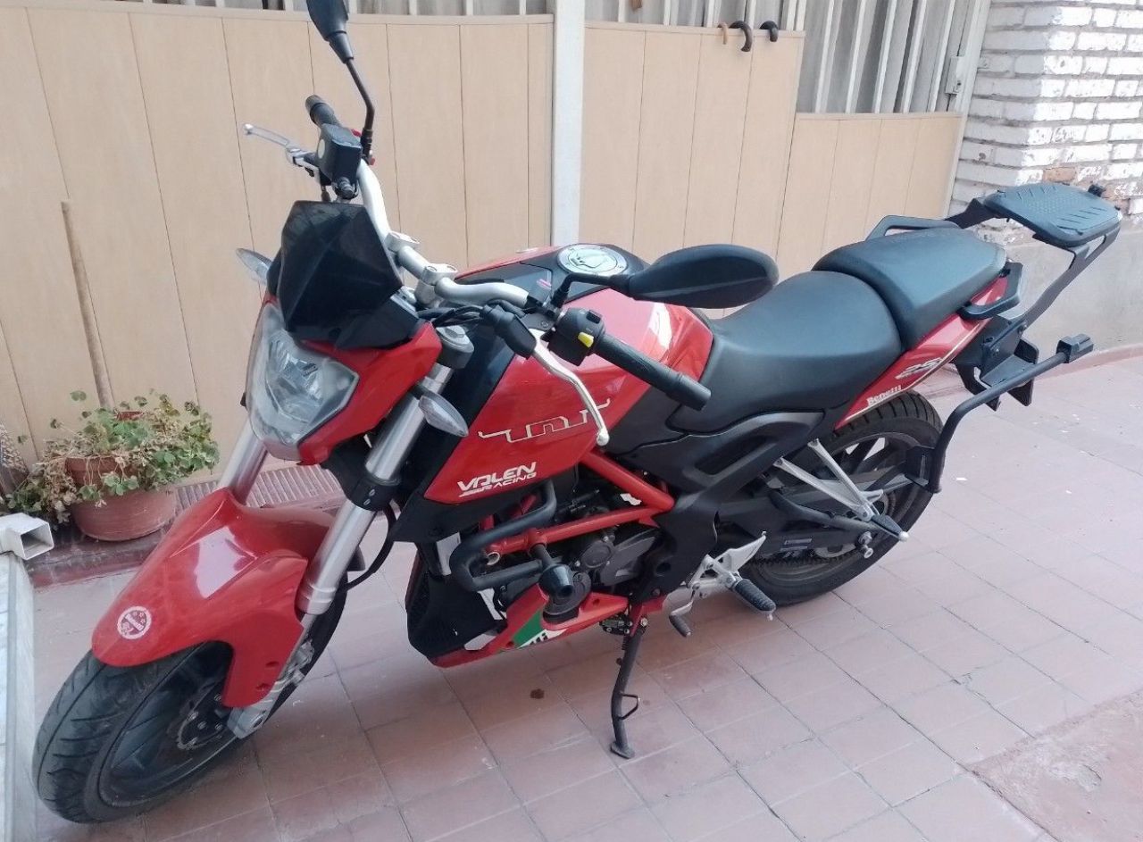 Benelli TNT Usada en Mendoza, deRuedas