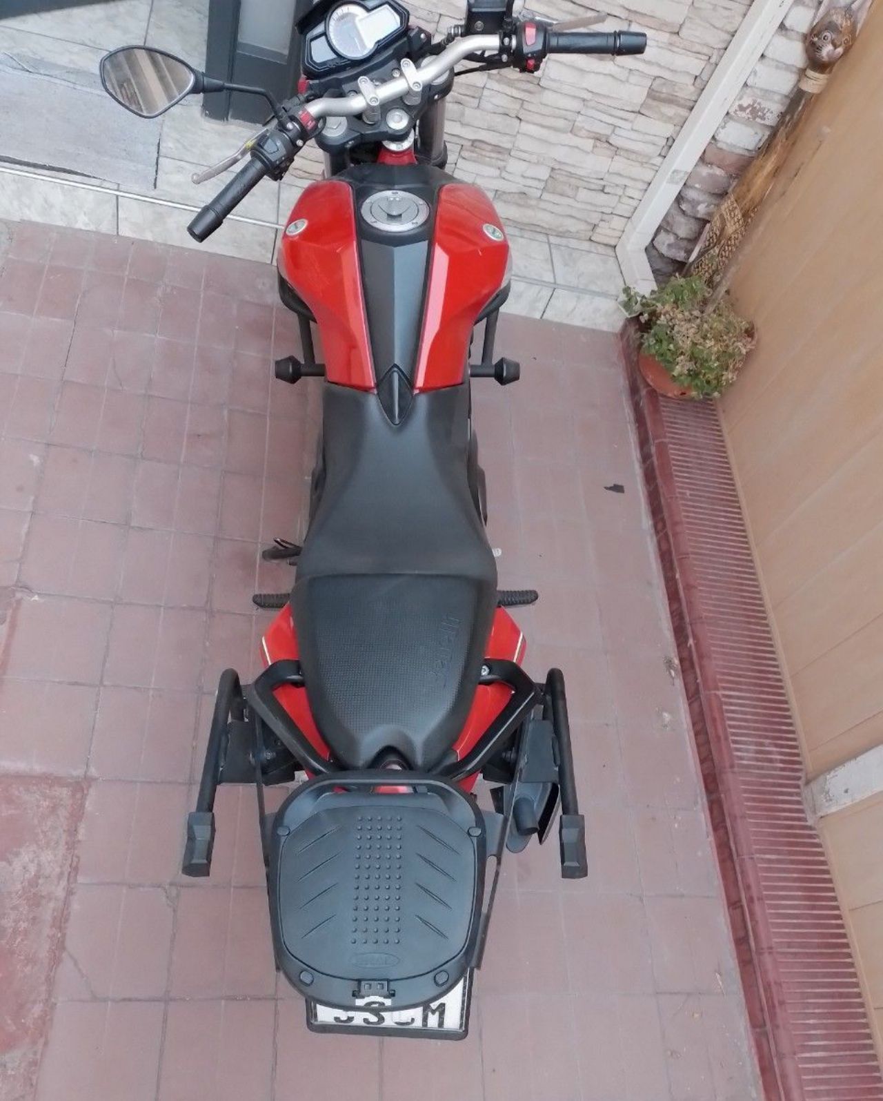Benelli TNT Usada en Mendoza, deRuedas