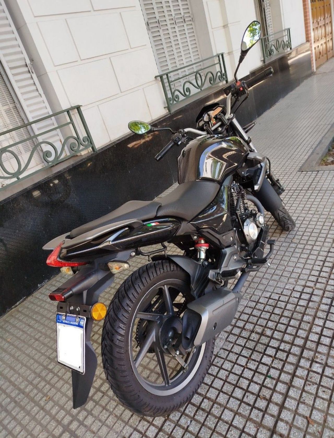 Benelli TNT Usada en Buenos Aires, deRuedas