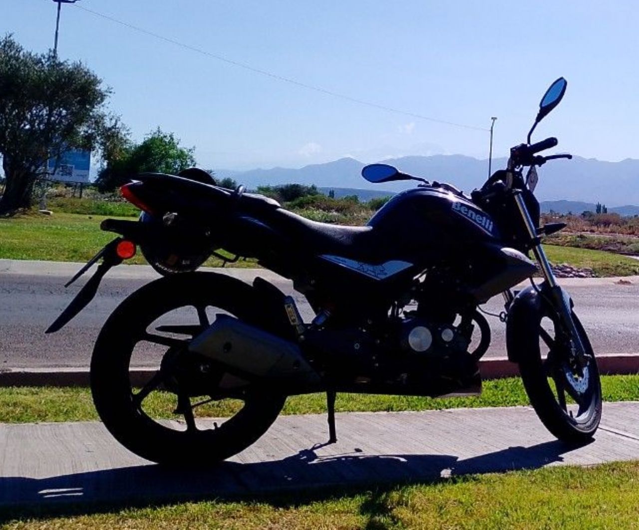 Benelli TNT Usada en Mendoza, deRuedas