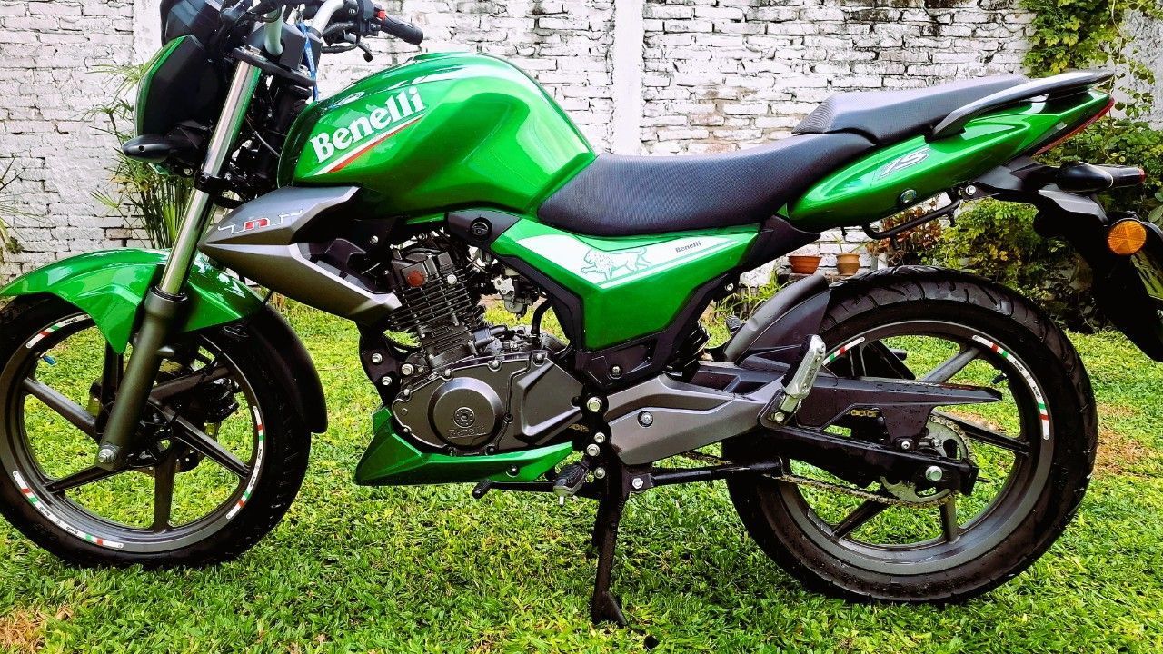 Benelli TNT Usada en Santa Fe, deRuedas