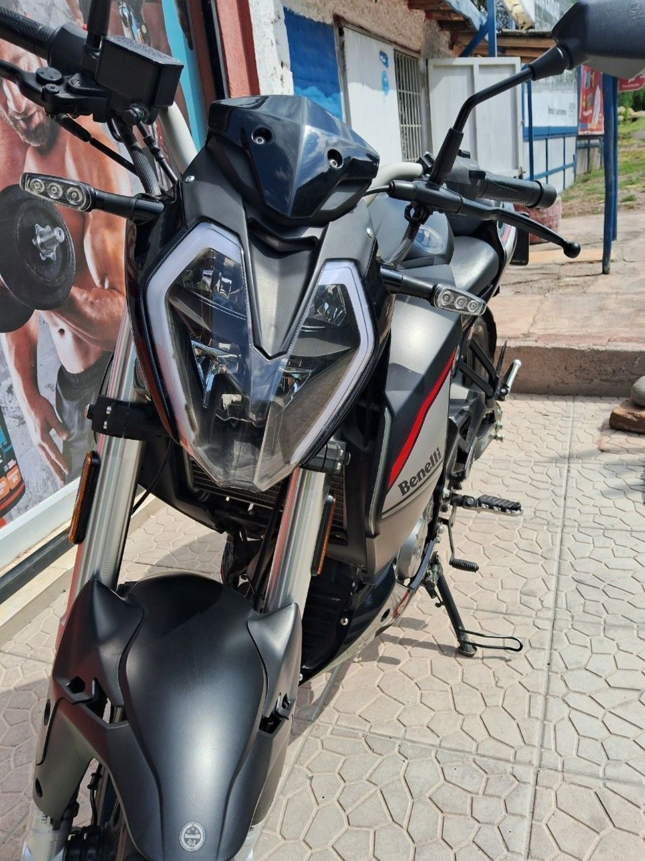 Benelli TNT Usada en Mendoza, deRuedas