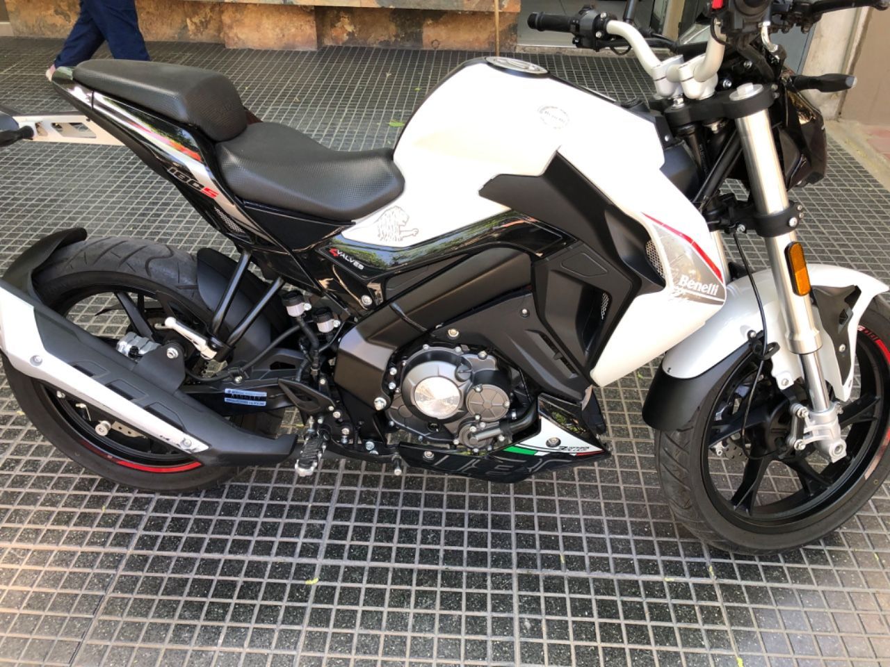 Benelli TNT Usada en Mendoza, deRuedas