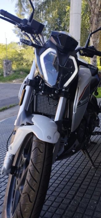 Benelli TNT Usada en Córdoba