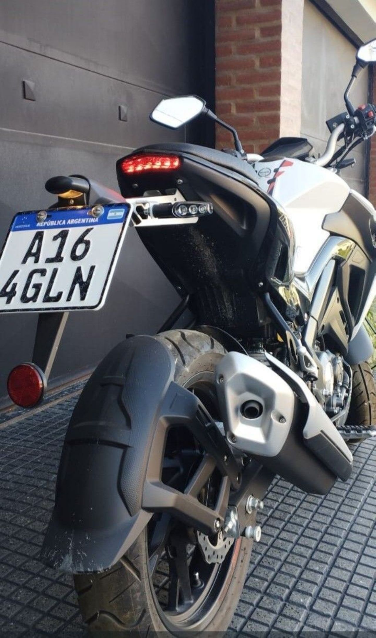 Benelli TNT Usada en Córdoba, deRuedas