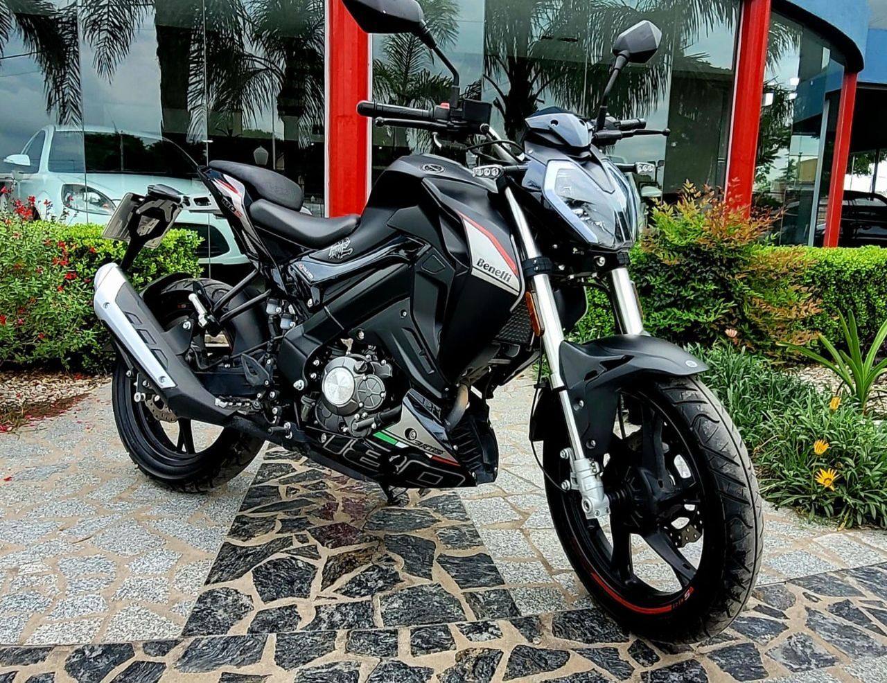 Benelli TNT Usada en Córdoba, deRuedas