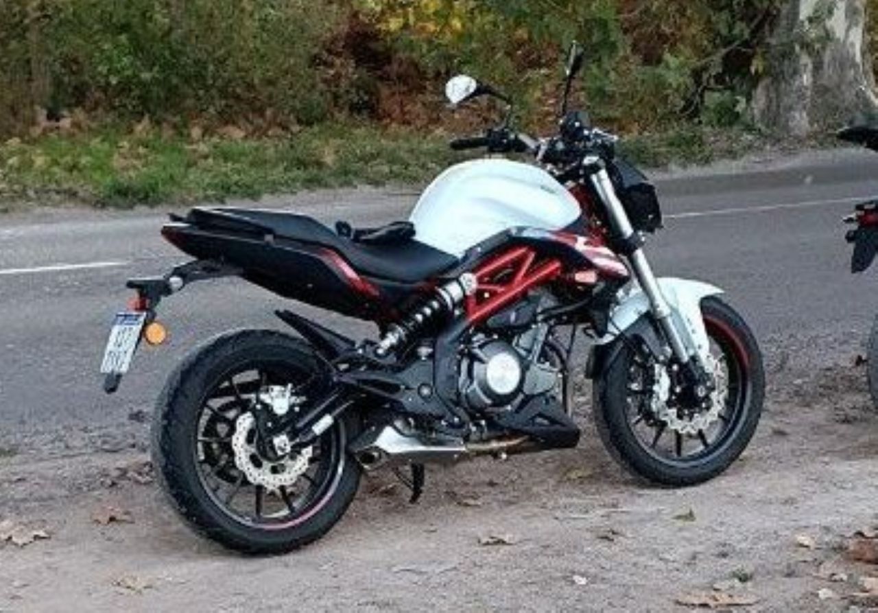 Benelli TNT Usada en Mendoza, deRuedas