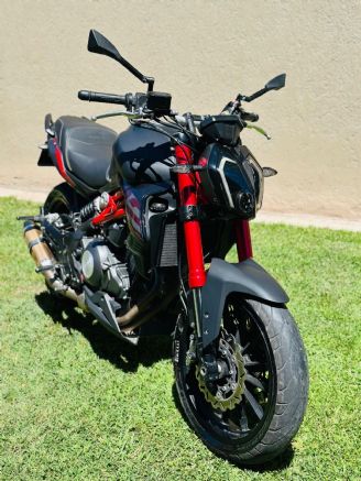 Benelli TNT Usada en Mendoza