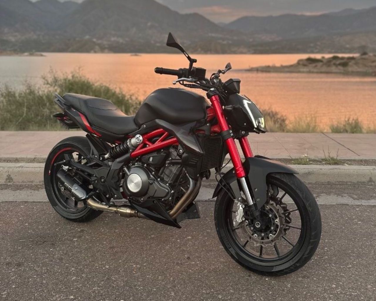 Benelli TNT Usada en Mendoza, deRuedas