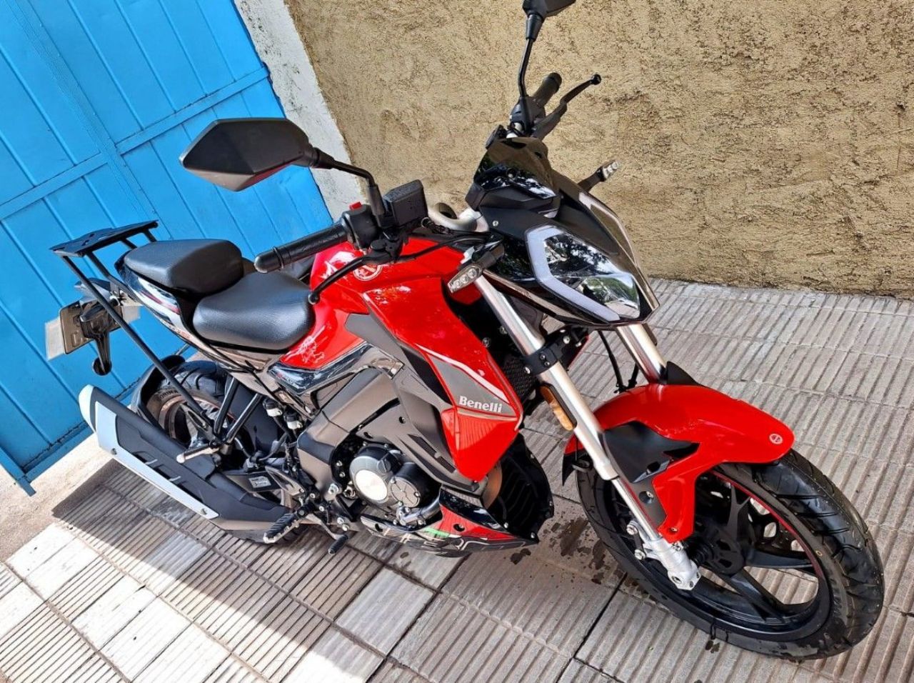 Benelli TNT Usada en Córdoba, deRuedas