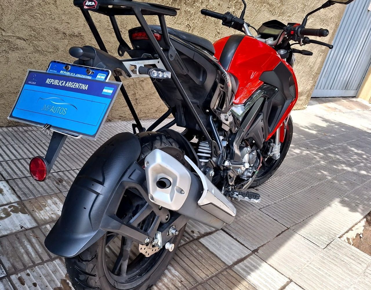 Benelli TNT Usada en Córdoba, deRuedas