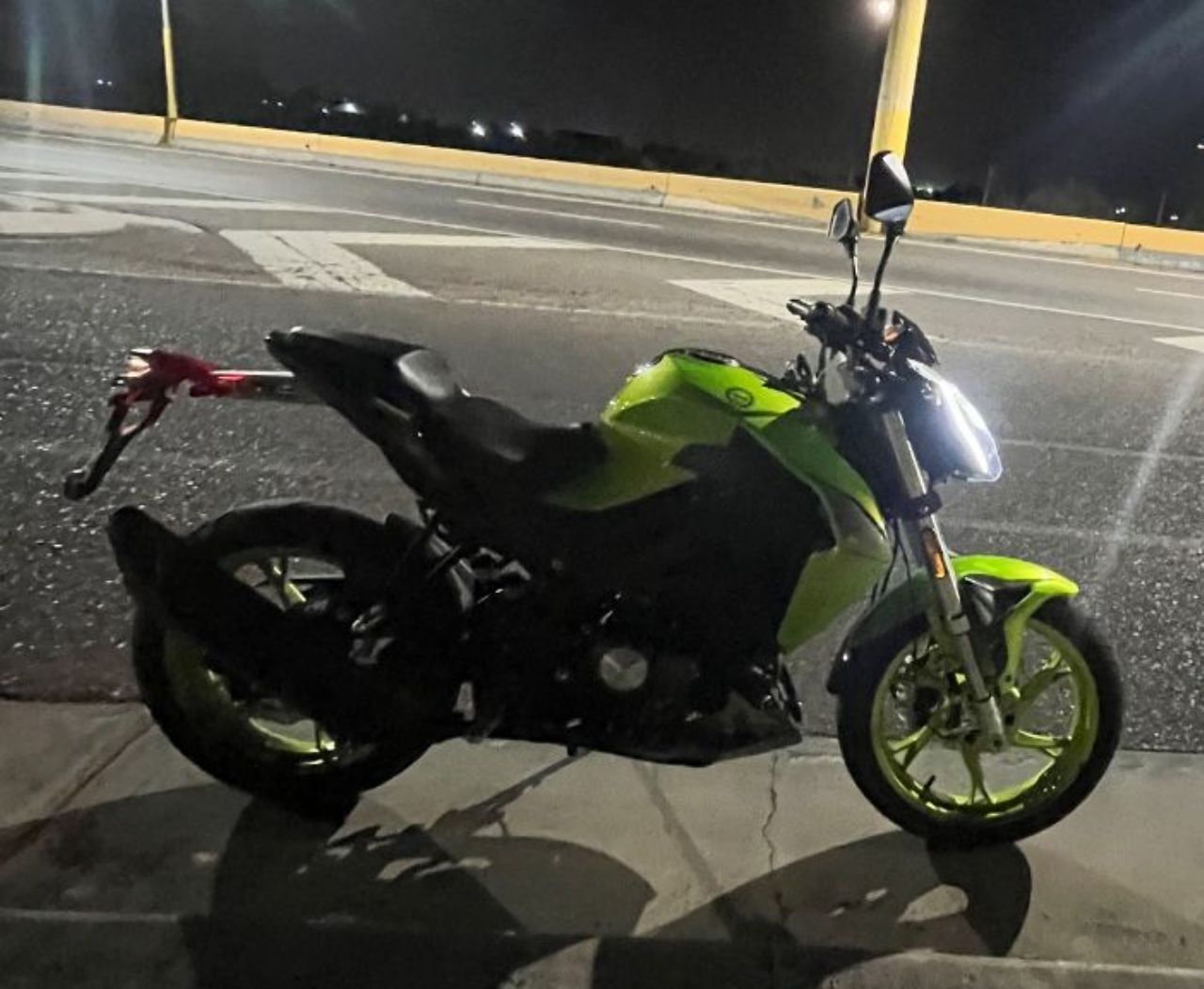 Benelli TNT Usada en Mendoza, deRuedas