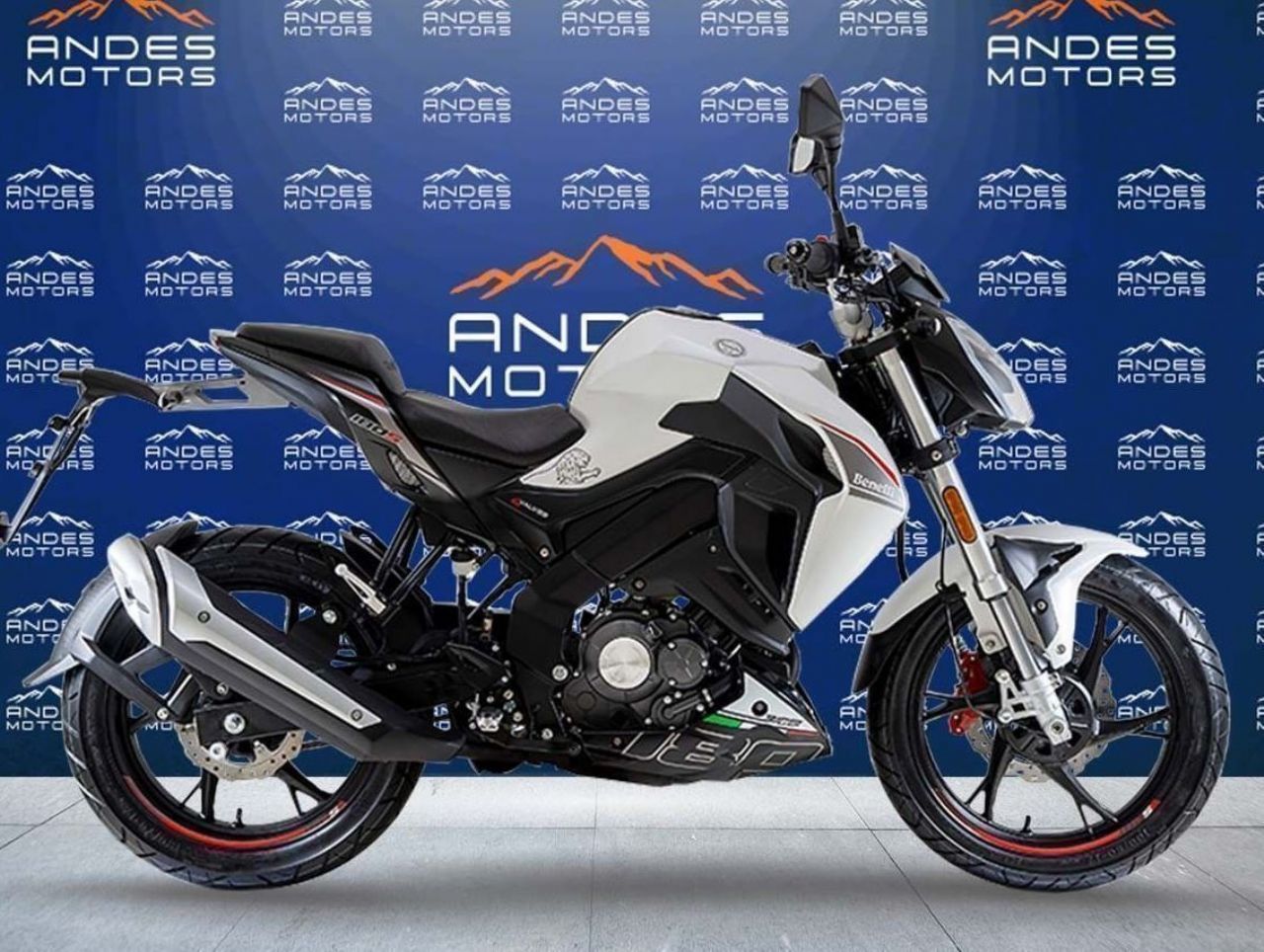 Benelli TNT Nueva en San Juan, deRuedas