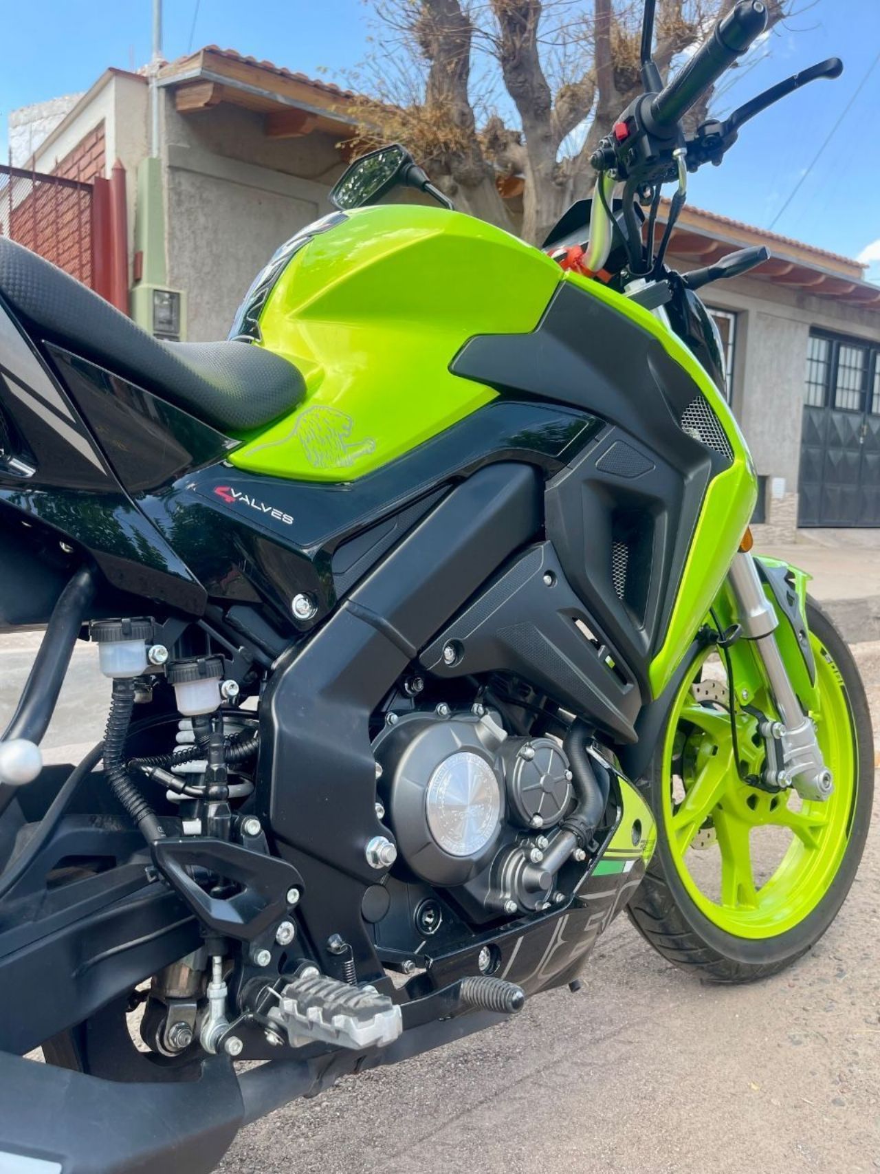 Benelli TNT Usada en Mendoza, deRuedas