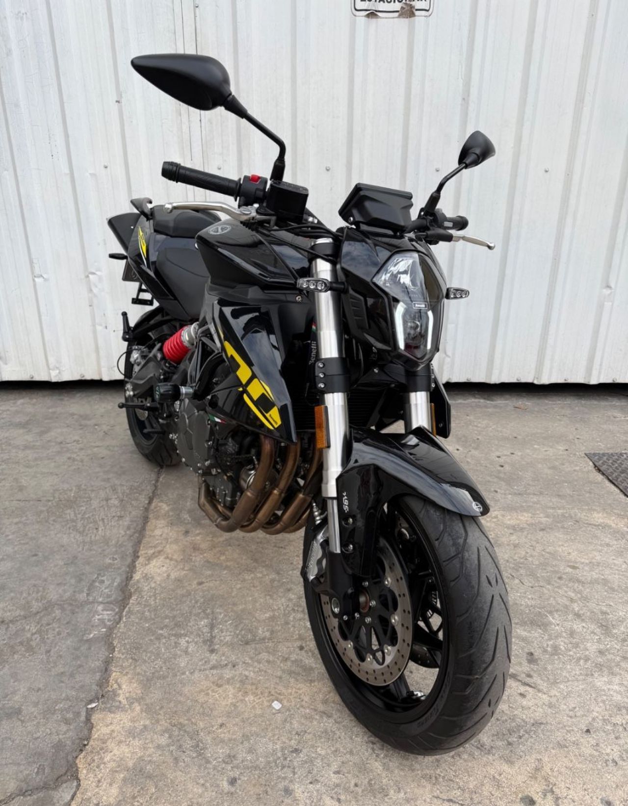 Benelli TNT Usada en Mendoza, deRuedas