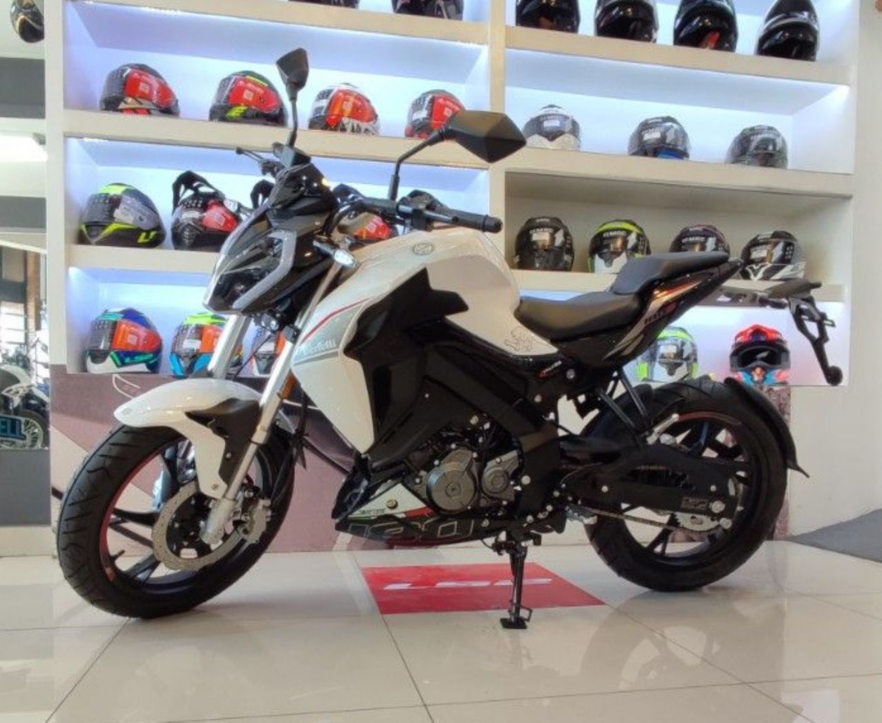 Benelli TNT Nueva Financiado en San Luis, deRuedas