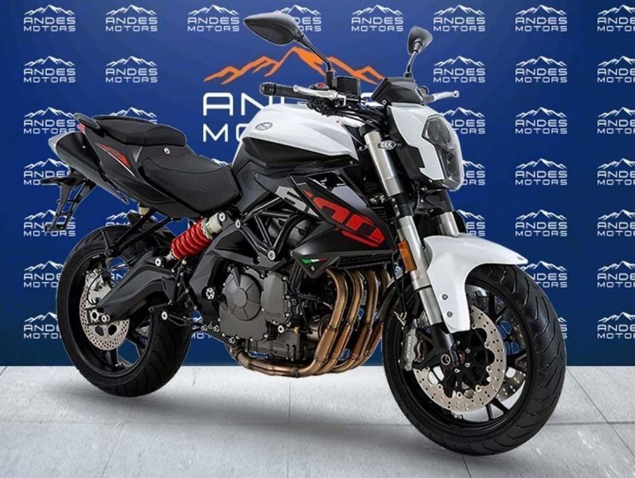 Benelli TNT Nueva Financiado en San Juan, deRuedas