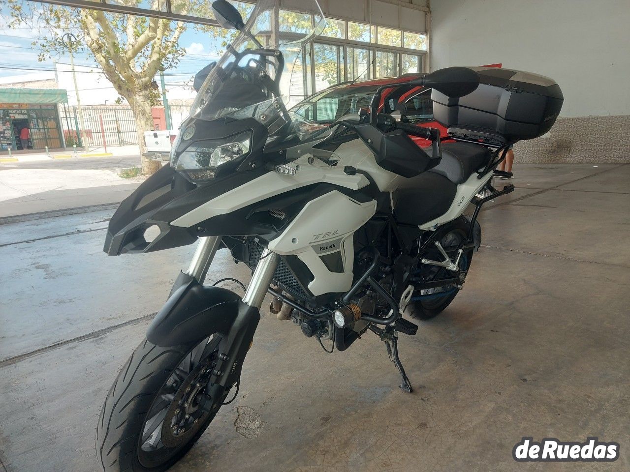 Benelli TRK Usada en Mendoza, deRuedas