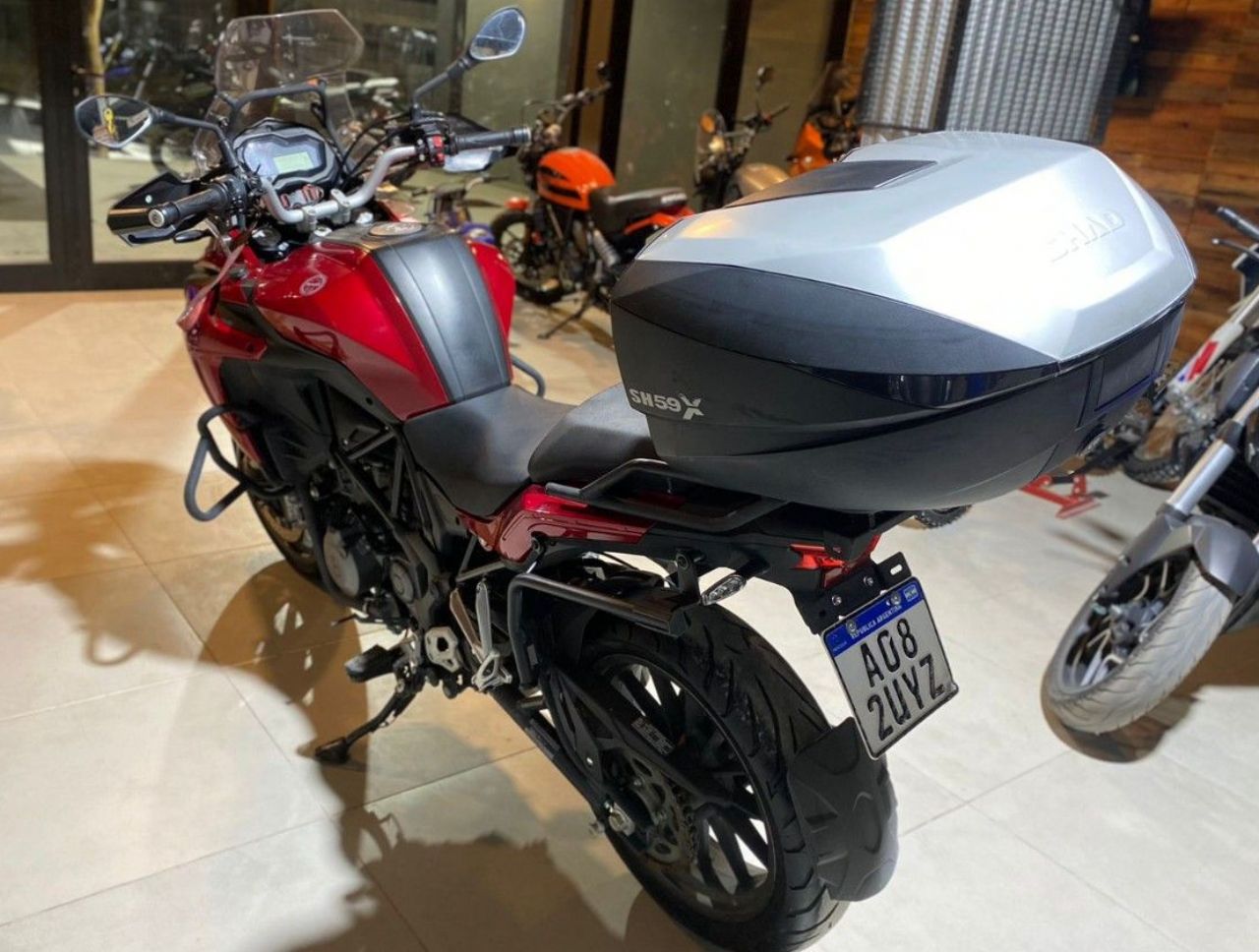 Benelli TRK Usada en San Juan, deRuedas