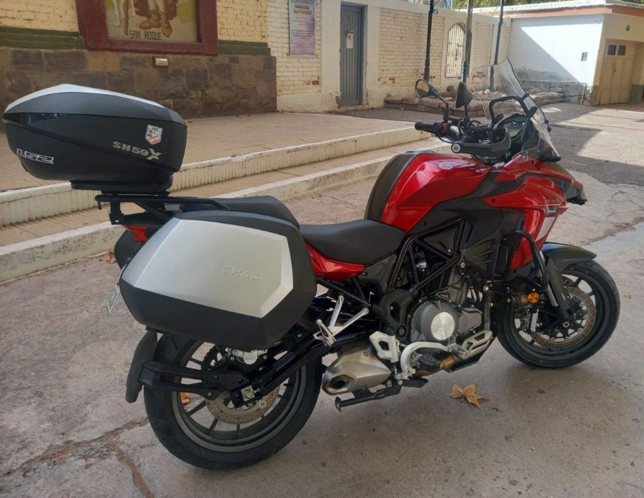 Benelli TRK Usada en Mendoza, deRuedas
