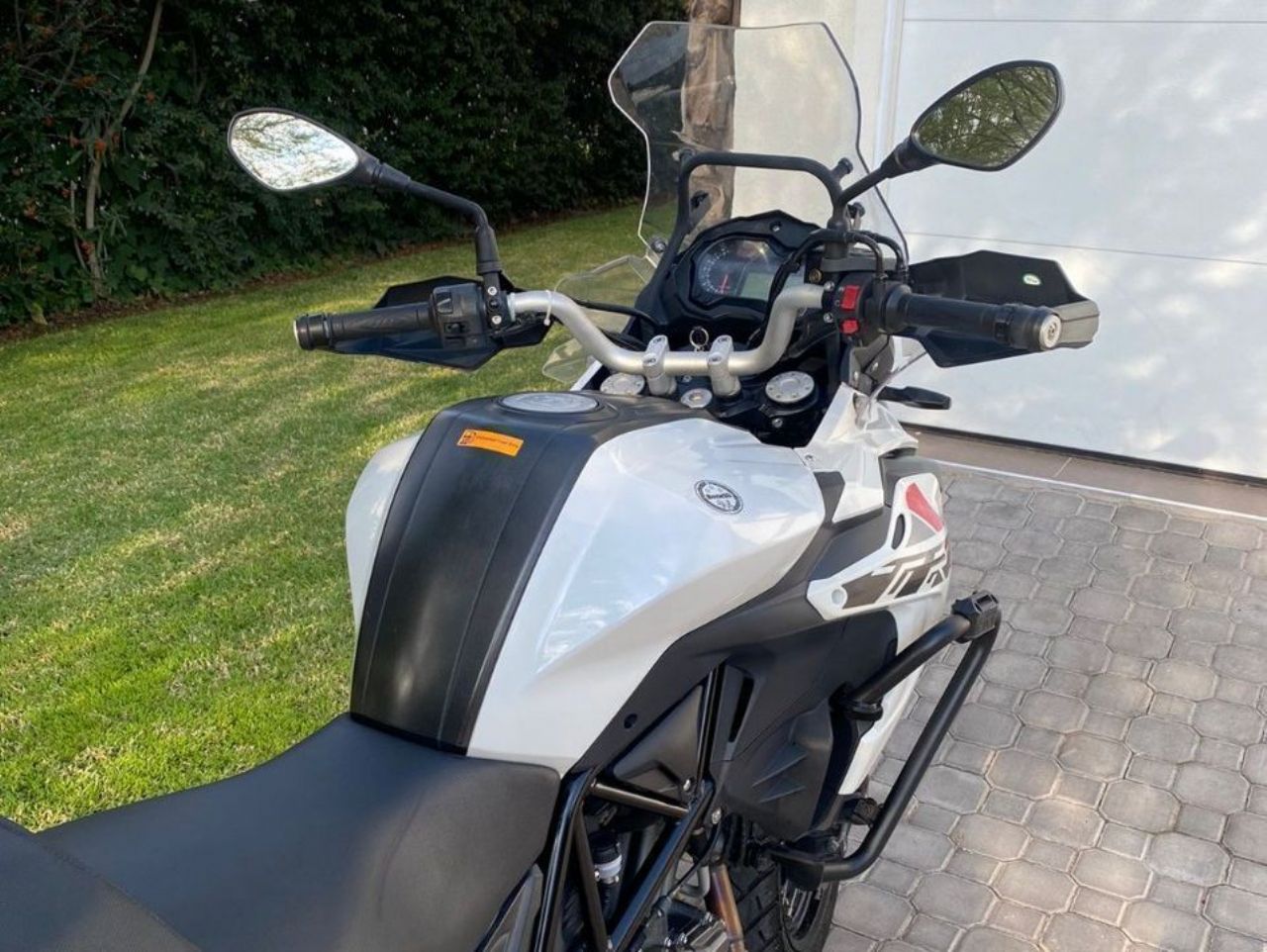 Benelli TRK Usada en Mendoza, deRuedas