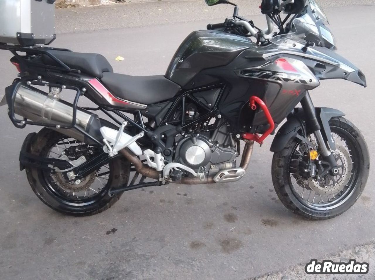 Benelli TRK Usada en Mendoza, deRuedas