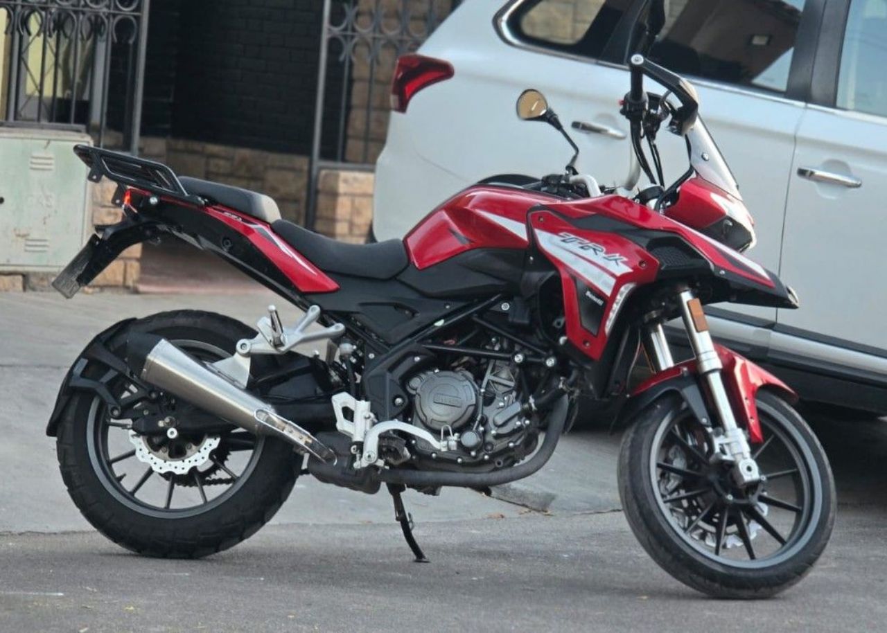 Benelli TRK Usada en Mendoza, deRuedas