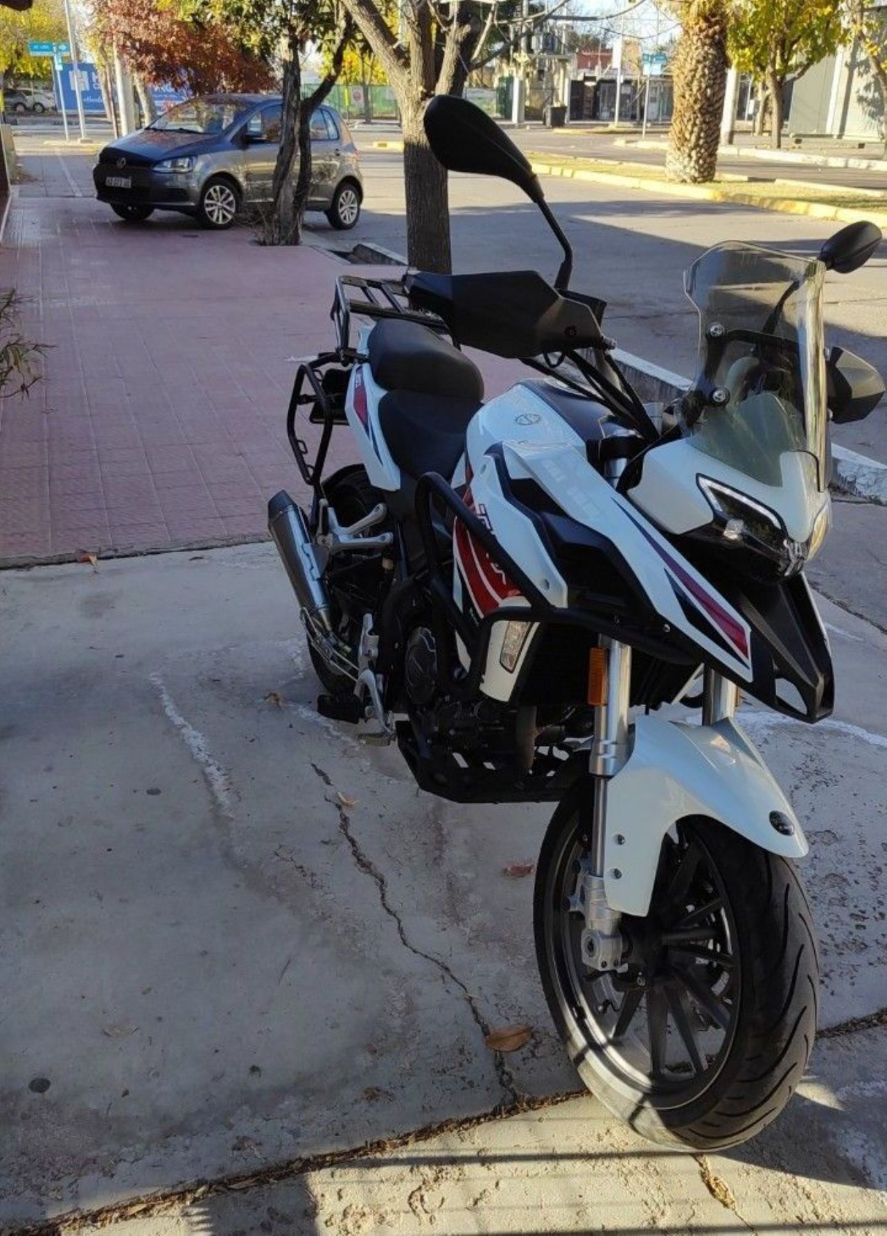 Benelli TRK Usada en Mendoza, deRuedas